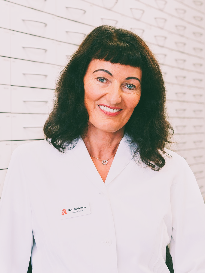 Nina Barbarino, Seniorchefin