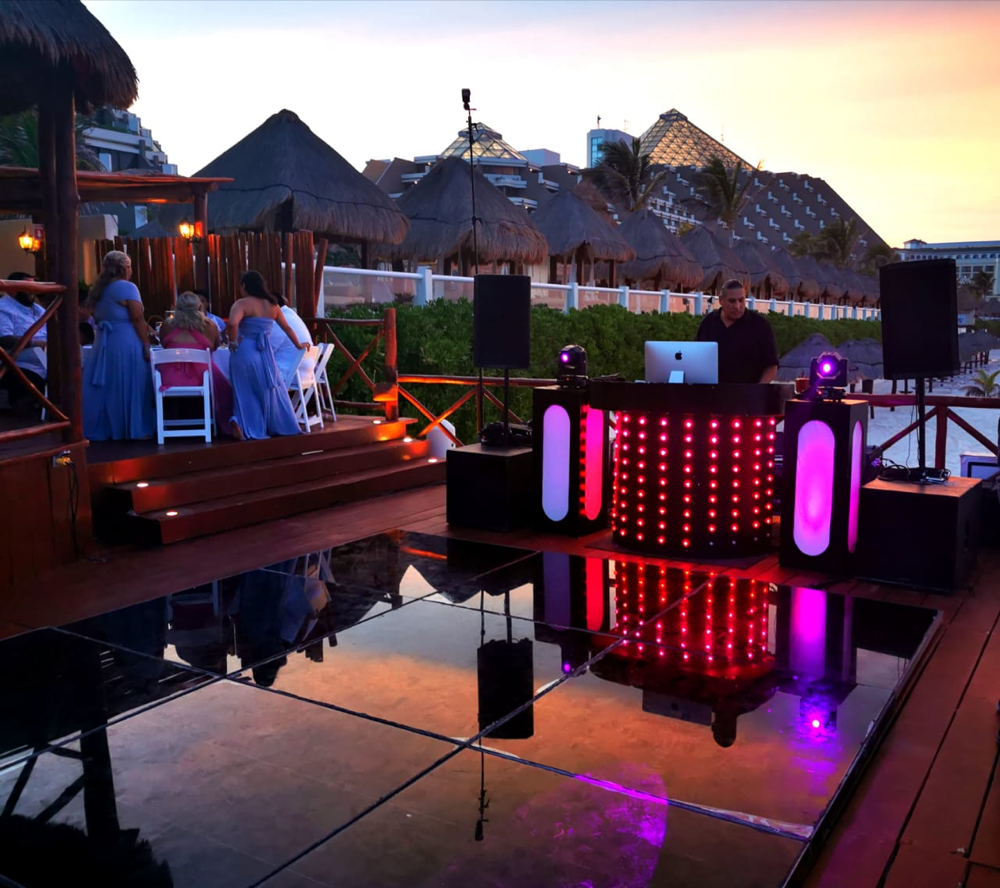 DJ para bodas en Cancun Seleccto DJ Bodas y renta de casino de