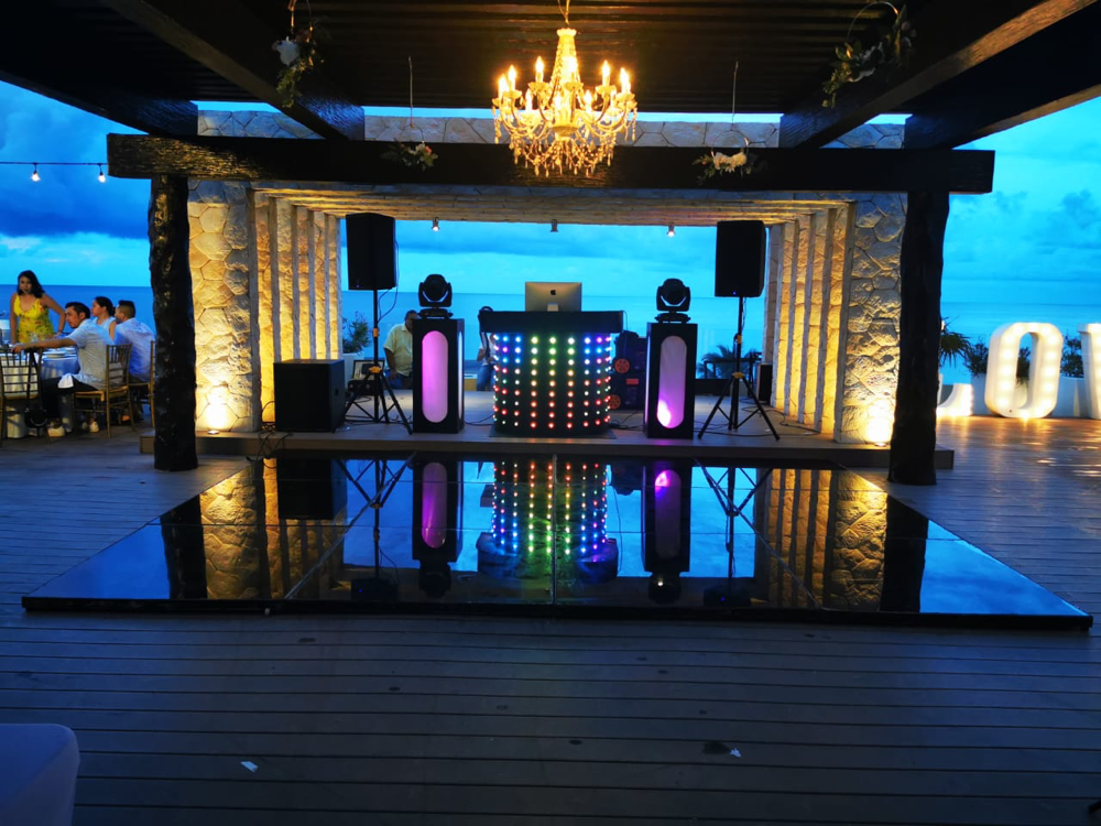 DJ para bodas en Cancun Seleccto DJ Bodas y renta de casino de