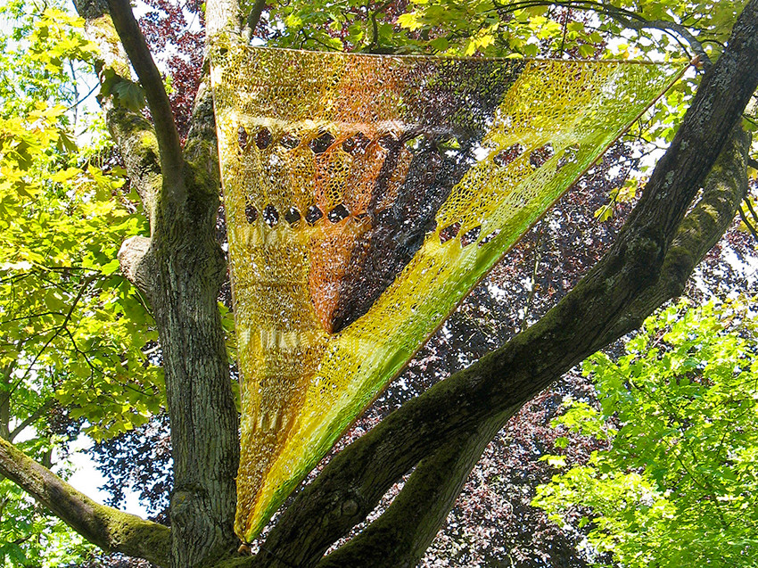 ENTRE PARENTHESE (détail), "l'Art dans les Jardins", Metz, de mai 2014 à mars 2015