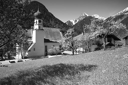 Österreich, Vorarlberg, Montafon. St. Gallenkirchen