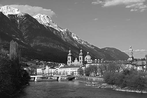Der Inn mit Innsbrucker Dom