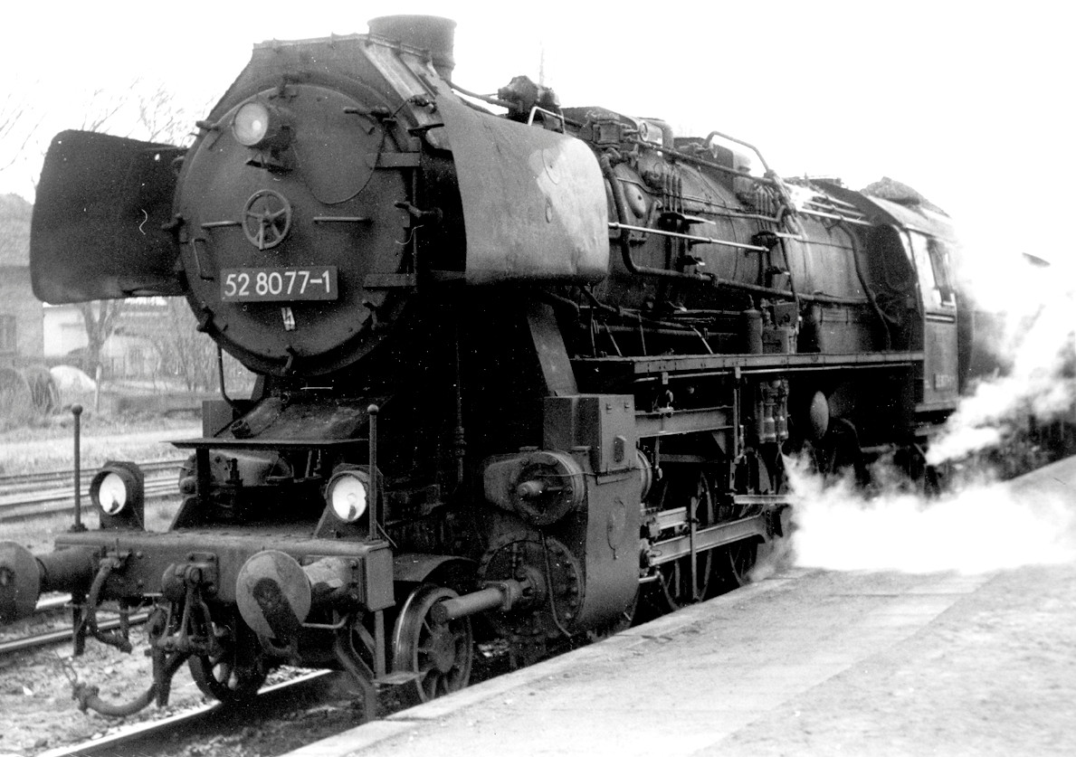 52 8077 am 13.Dez.1980 in Röhlingen Foto: Frank Pilz 