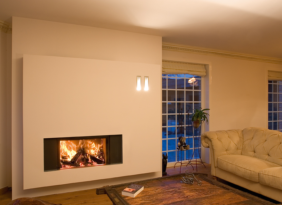 Cheminée feu bois foyer fermé 
