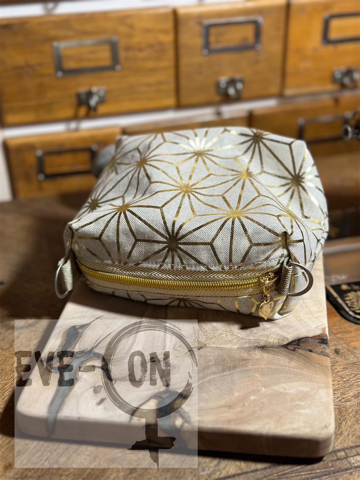 4081 Linenlook Sterne gold CHF 40.00