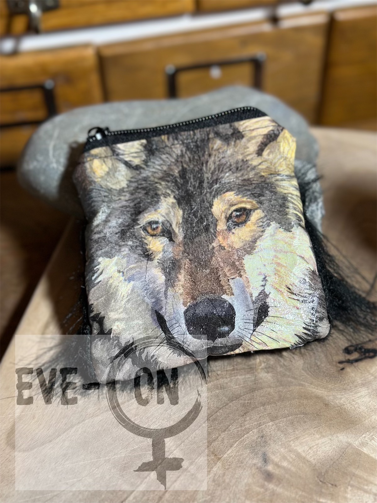 4060 Wolf CHF 35.00