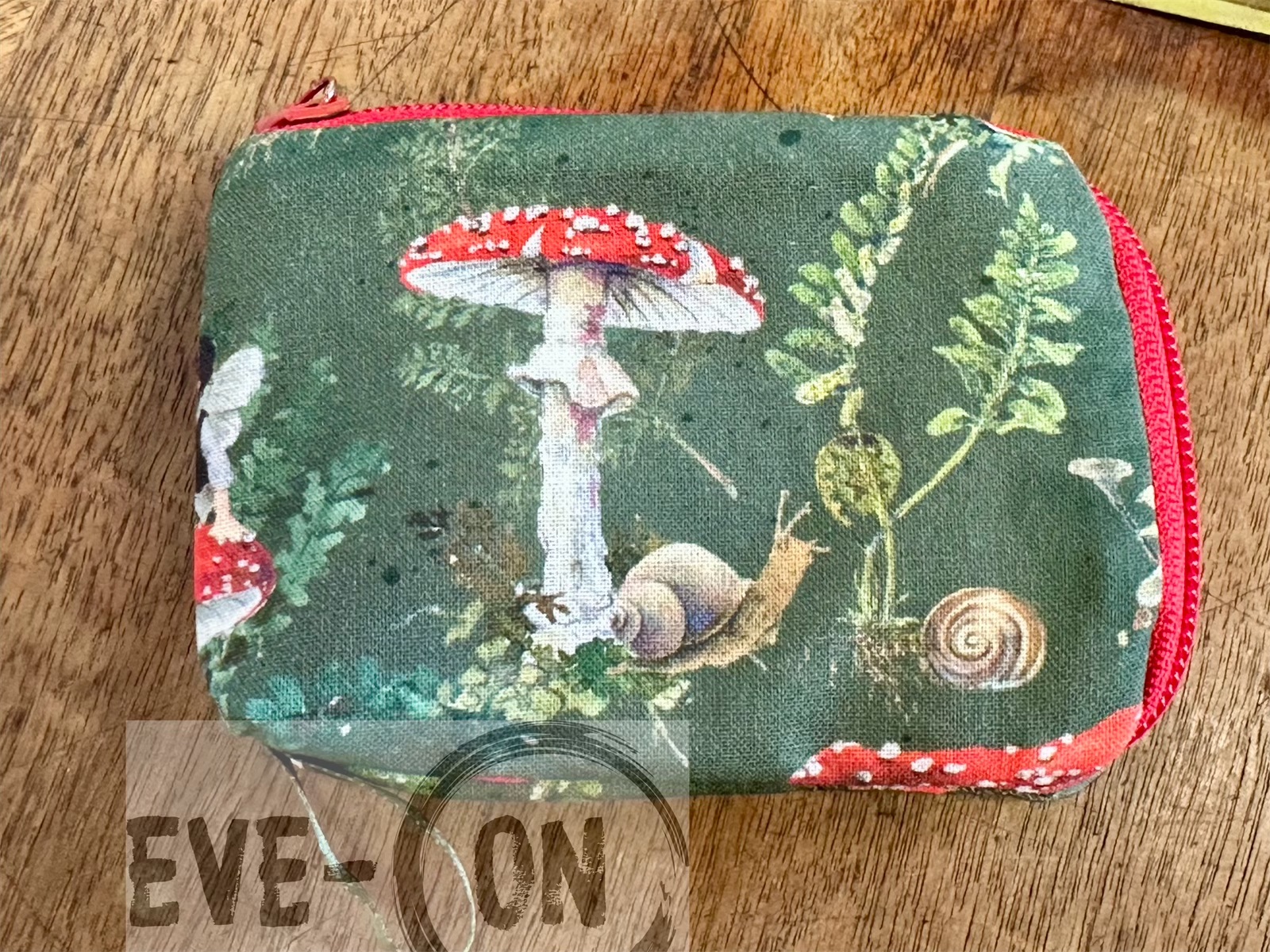 10100 Pilz und Schnecke