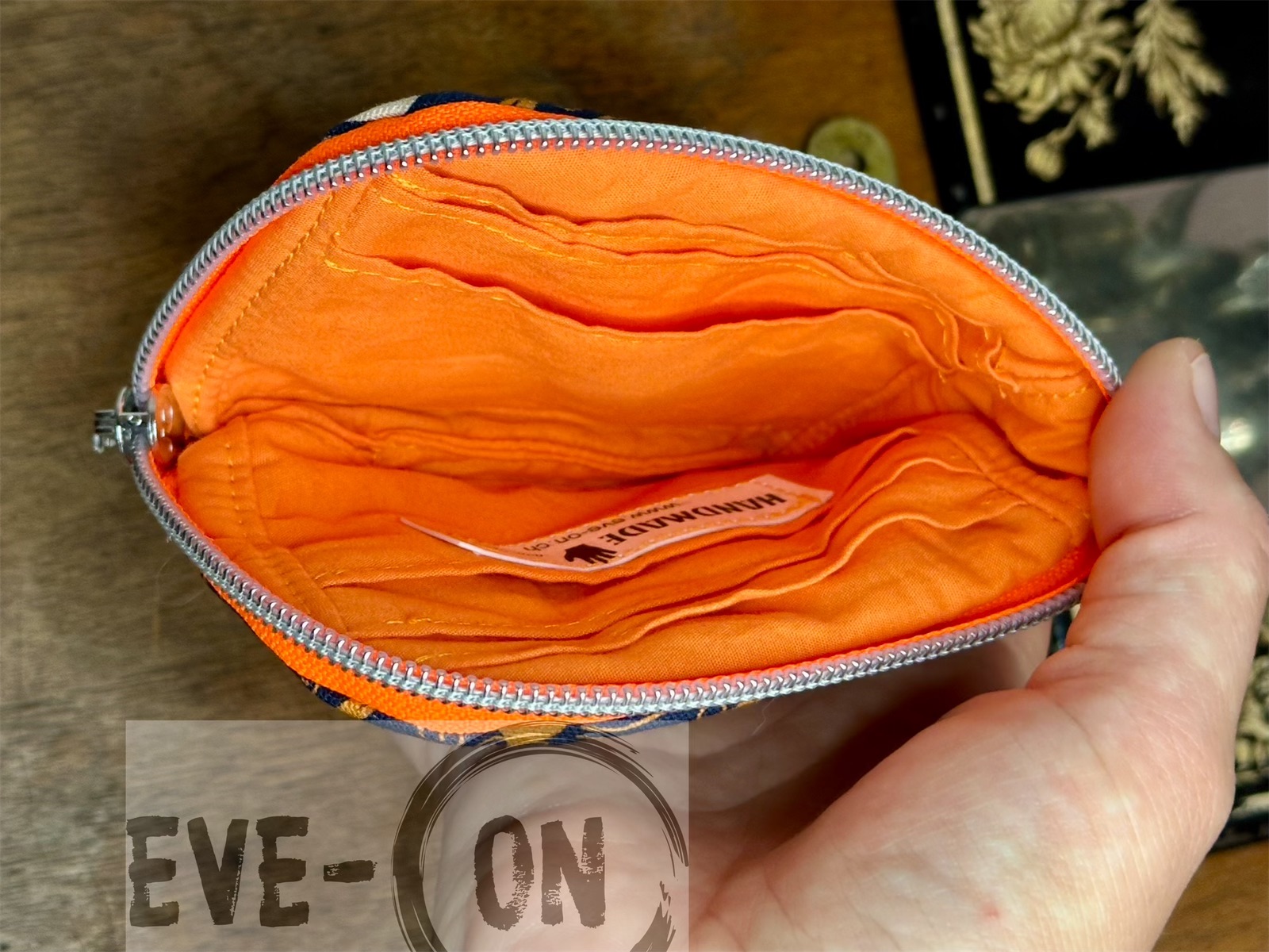 10107 Floral blau orange beige