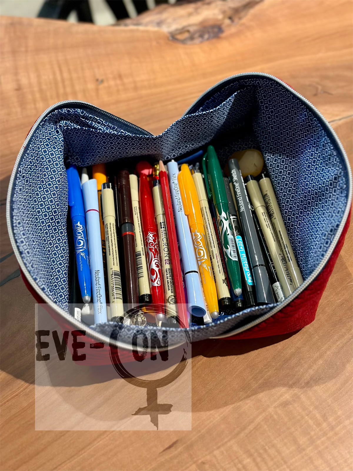 4090 magic Pouch weinrot