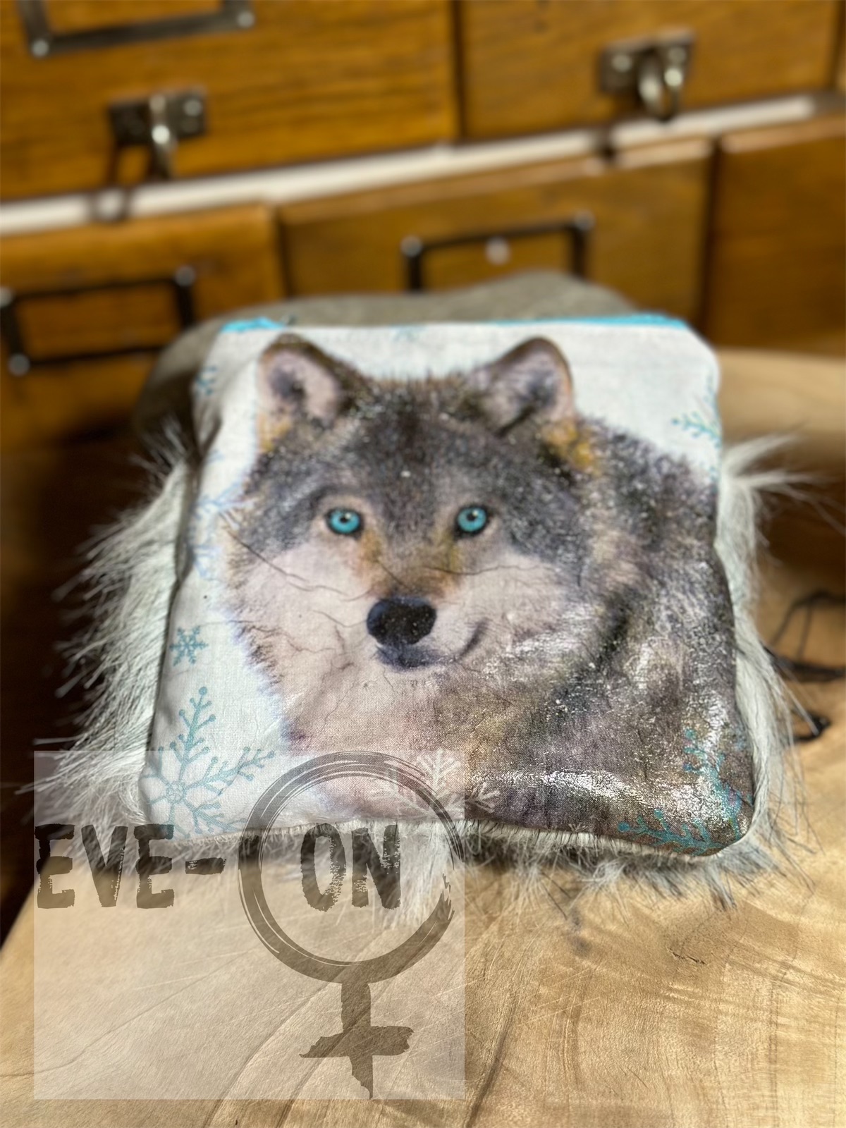 4067 Husky CHF 35.00