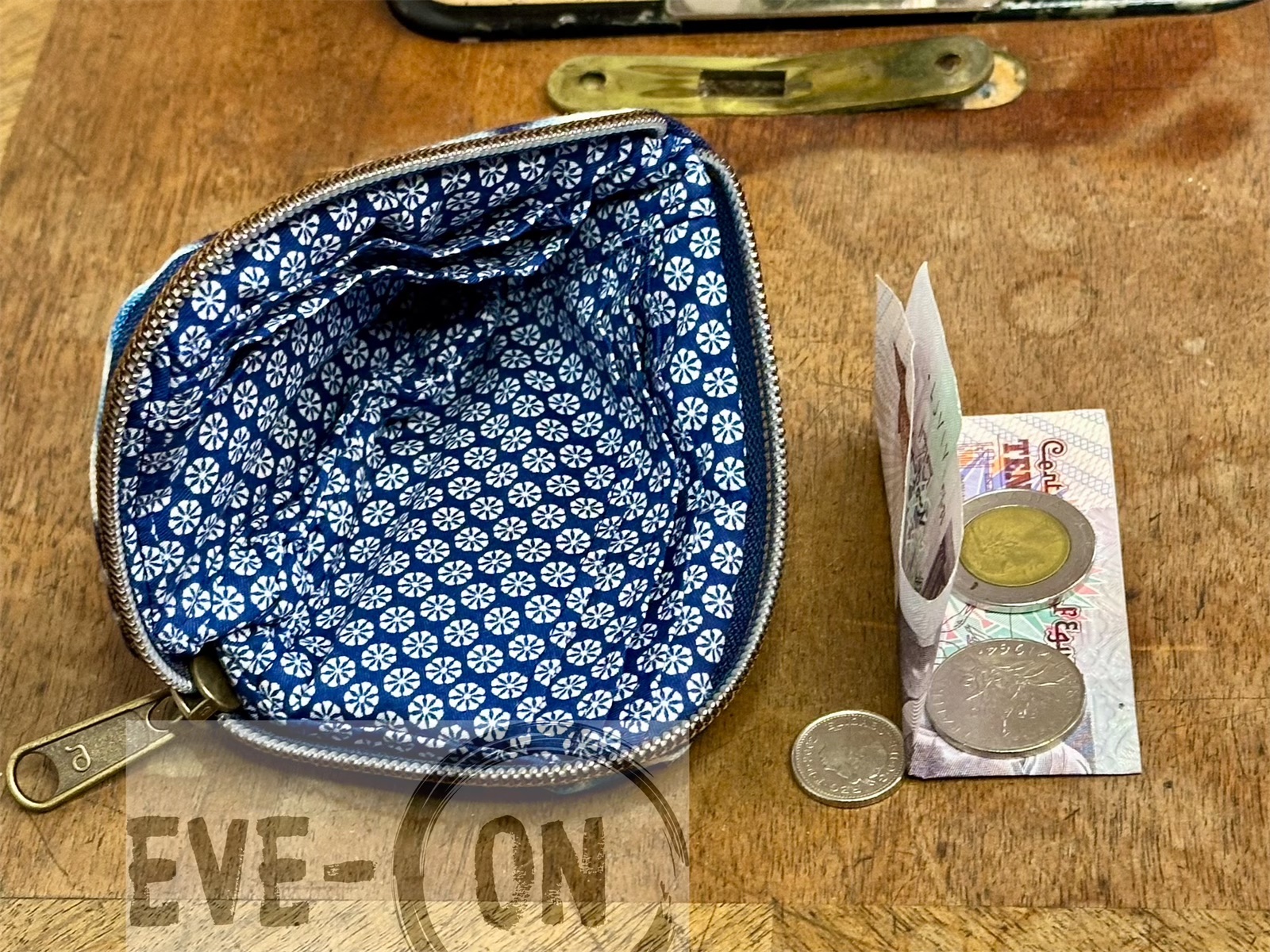 10108 Japanische Batik Blumen