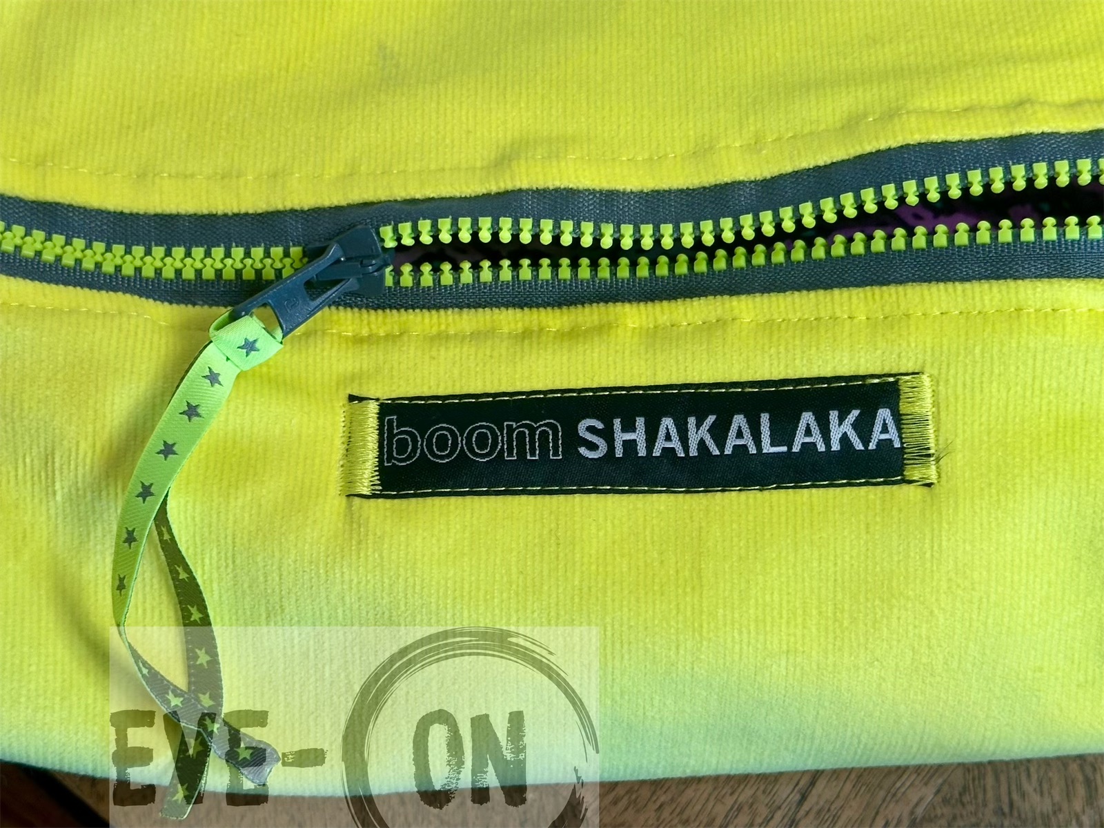 4116 leuchtgelb Boomshakalaka
