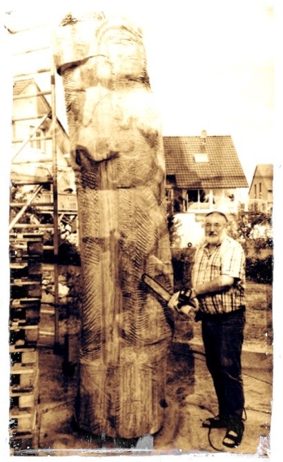 Dr. Schmidt und sein Projekt Korbacher Roland