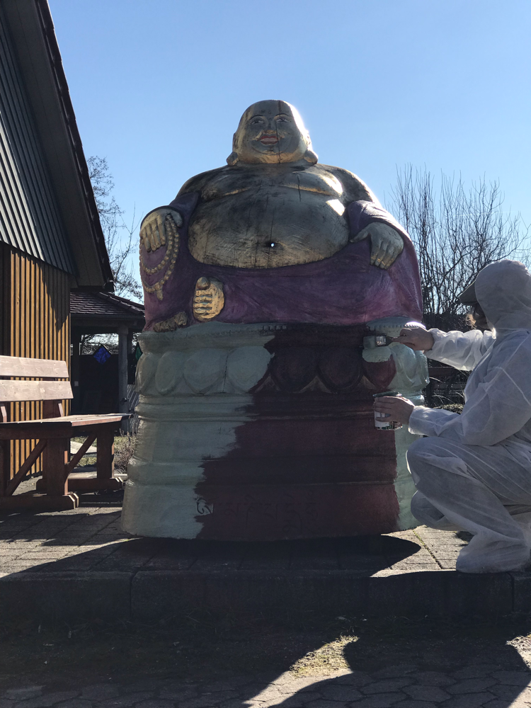 Laughing Buddha for bees