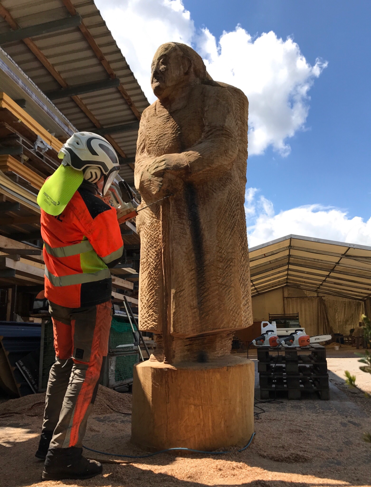 Figurenbeute Rockenbacher Bötin in Arbeit