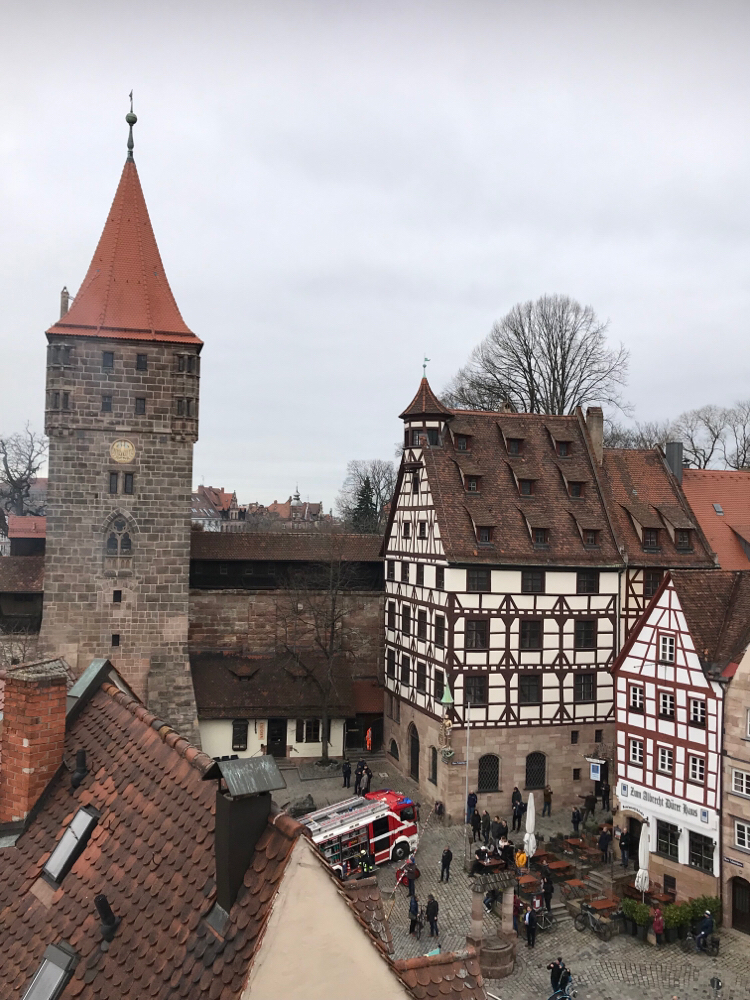 Pilatushaus am Tiergärtnertorplatz, Nürnberg