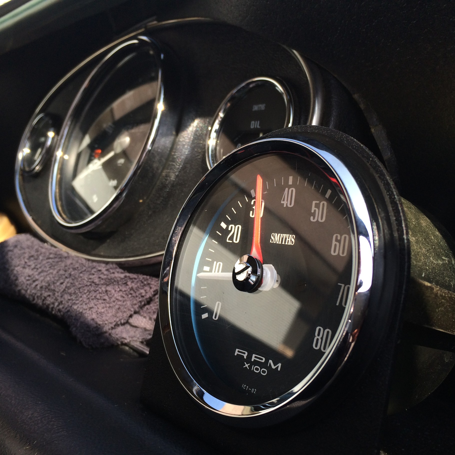 スミス タコメーター修理 198 378km 14 6 15 音楽と釣りとミニ