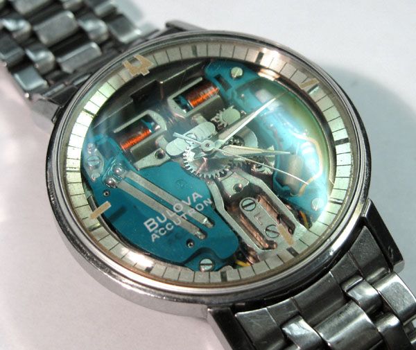 Riparazione bulova accutron hotsell