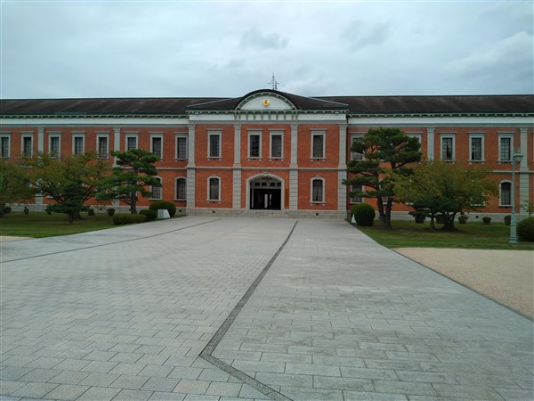 旧海軍兵学校　（海上自衛隊　第１術科学校・幹部候補生学校）