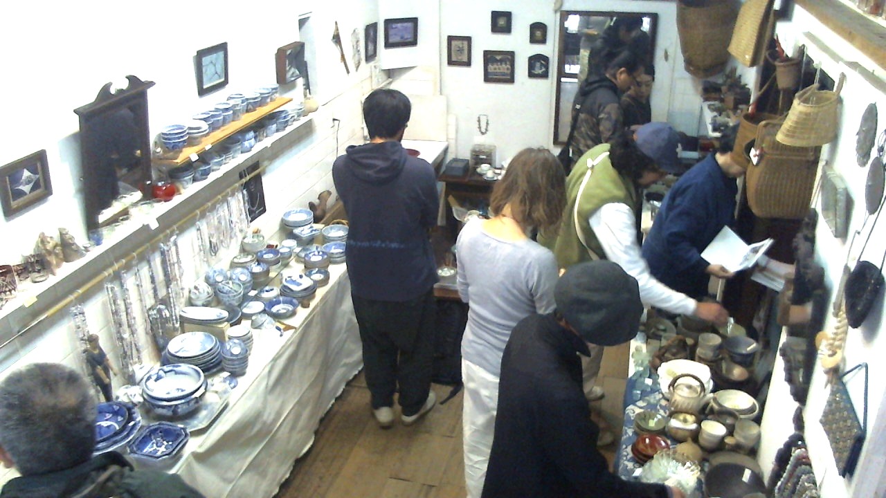 11/14（金）初日、始まりました。あっという間に満員！