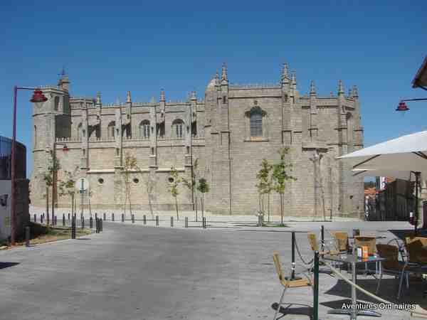 Guardia-Eglise forteresse- (Portugal)