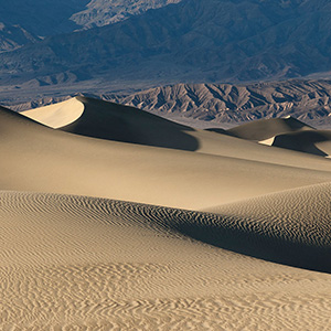 Dune field with the Sierra mountains Stovepipe wells in the Death Valley National Park USAWorld Photography Gallery