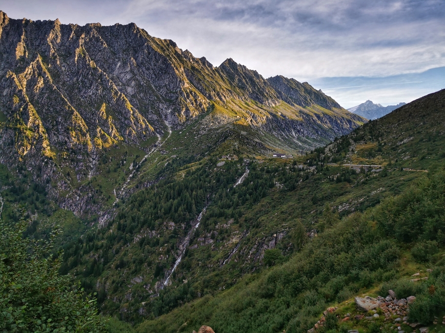 Blick zurück zum Rifugio Citta di Lissone
