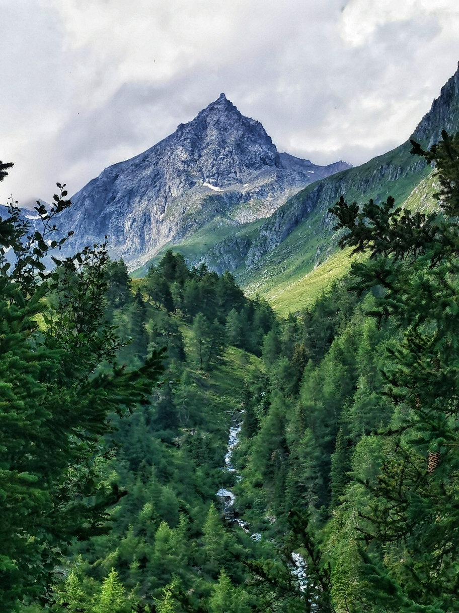 Die steile Spitze des Säulkopf 3.209m, die morgen auf unserem Plan steht