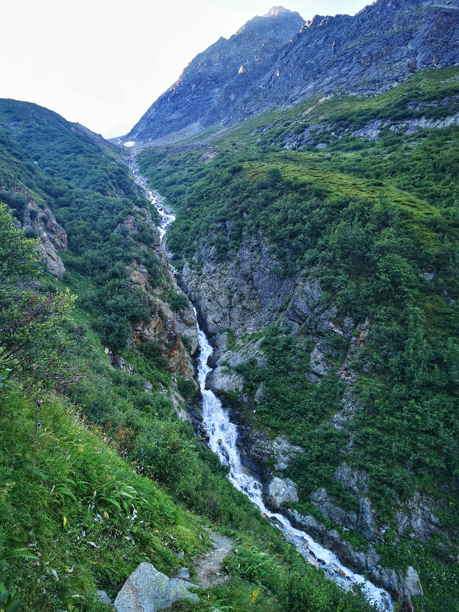Wasserfall am Abstieg ins Pitztal