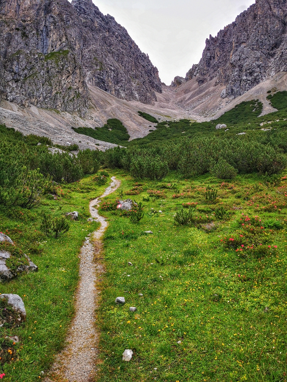 Blick zurück zur Grünsteinscharte