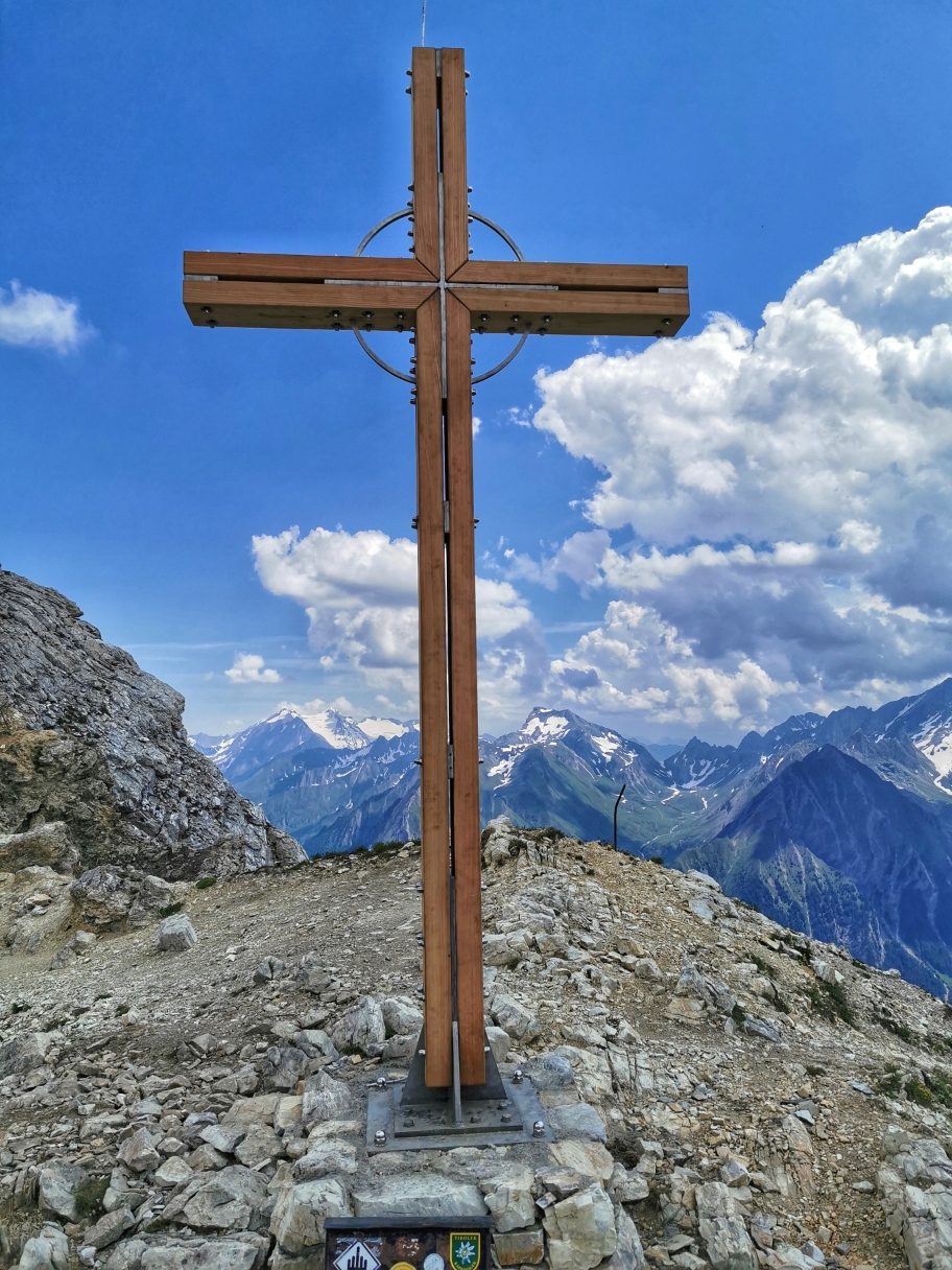 Höchster Punkt der heutigen Tour, der Gipfel der Weißspitze auf 2.714m