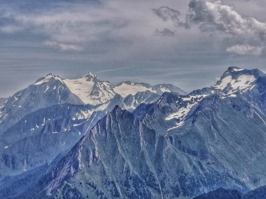 ... und auf den Hochfeiler (3.510m) auf der anderen Seite