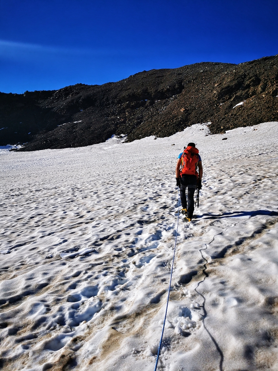 Schneeauflage im oberen Teil