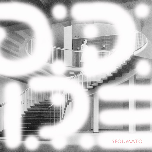 title :  " Aki´s dream "______________________C-print on Dibond  60 / 60 cm