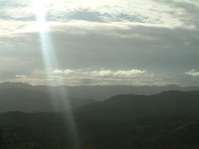 Sun set in navel of Jamaica,exactly midle of Jamaica