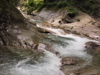 山梨県