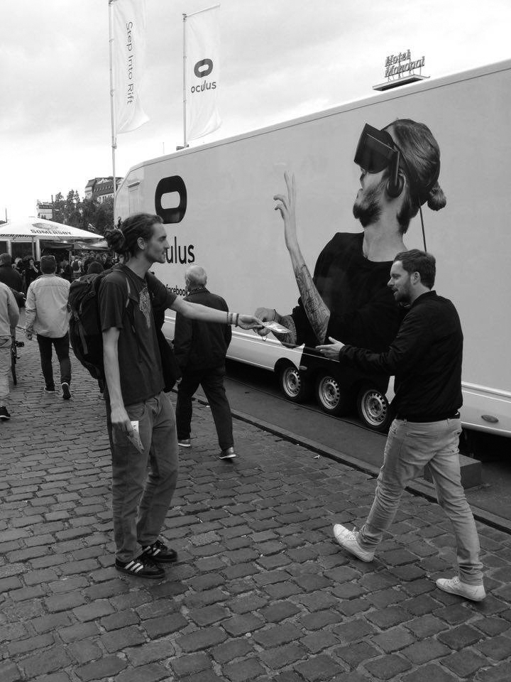 Reeperbahnfestival - Hand zu Hand - Verteilung 