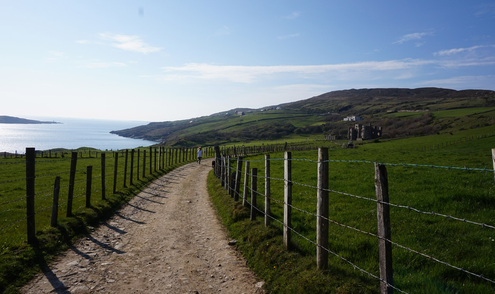 Gallery Hillside Lodge, Bed and Breakfast, Clifden, Sky Road, Galway