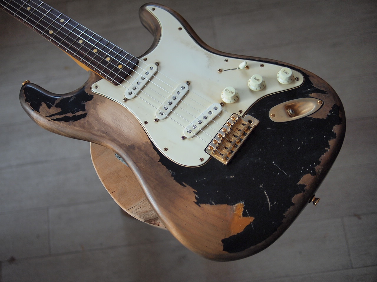 SOLD MJT - Black-One ST - SPOON - MJT・Warmothのボディや SOLD MJT - Black-One ST - SPOON - MJT・Warmothのボディや