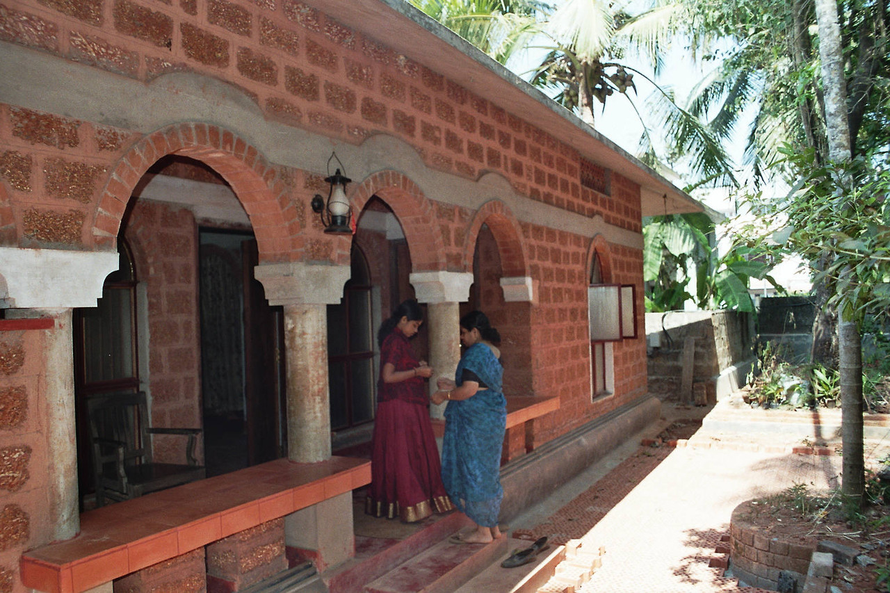 Ayurveda-Kur-Adressen - Yoga-Ayurveda & Vedic Astrology Center