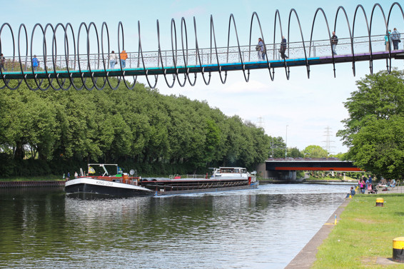 Oberhausen, Rhein Herne Kanal Rehberger Brücke, Slinky