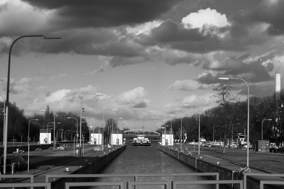 Rhein Herne Kanal, Schleuse Oberhausen