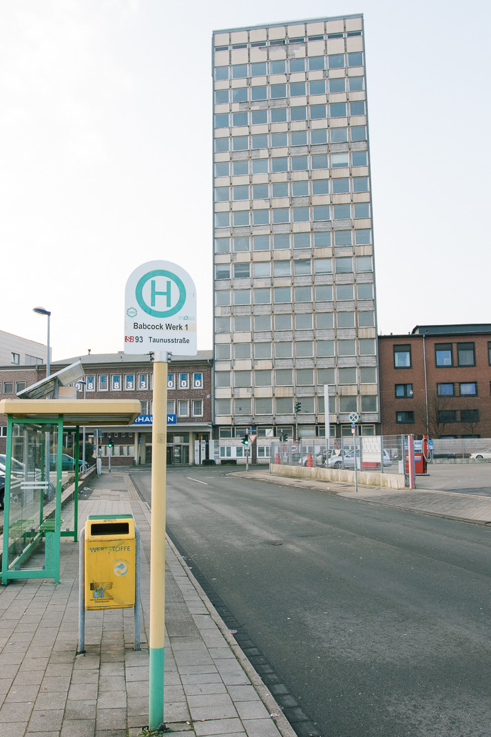 Ehemaliges Babcock Hochhaus | Oberhausen | Bushaltestelle Babcock Werk I