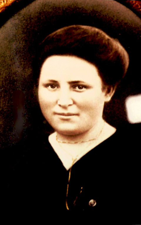 Anna Rohe geb. Westerhoff 13.02.1902 +15.11.1969