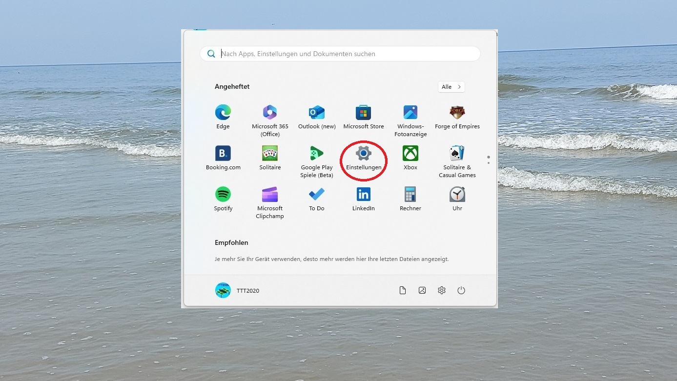 Rufen Sie im Windows-Start-Menü "Einstellungen" auf.
