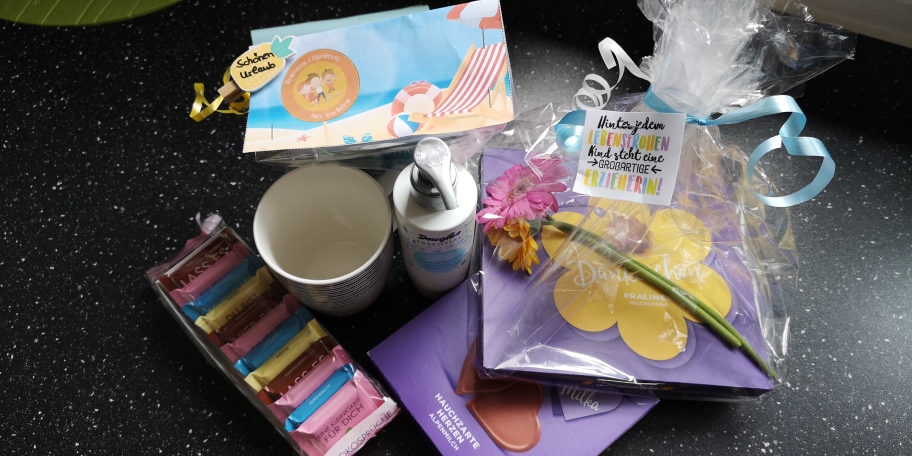 Geschenke der Kita-Eltern - als Dankeschön für die Arbeit in diesen verrückten Zeiten.