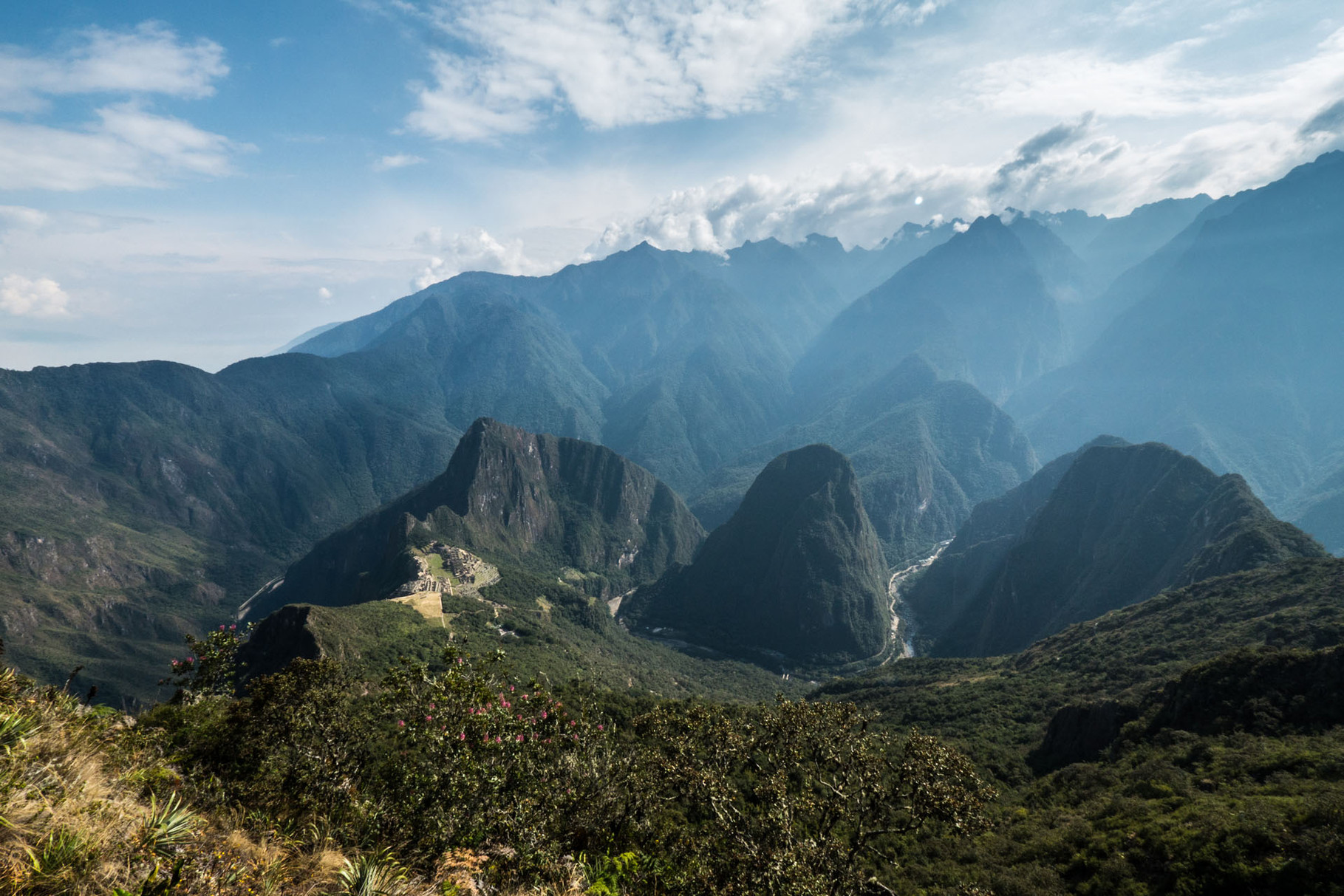 Machu Picchu (2400 masl), seen from Machu Picchu Mountain (3100 masl) [Peru, 2014]