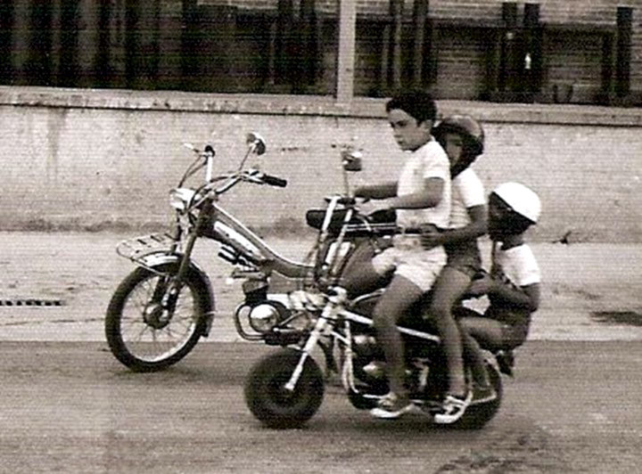JuanTor y dos polizones!... ya sabemos por qué los trasportines estan siempre rotos!
