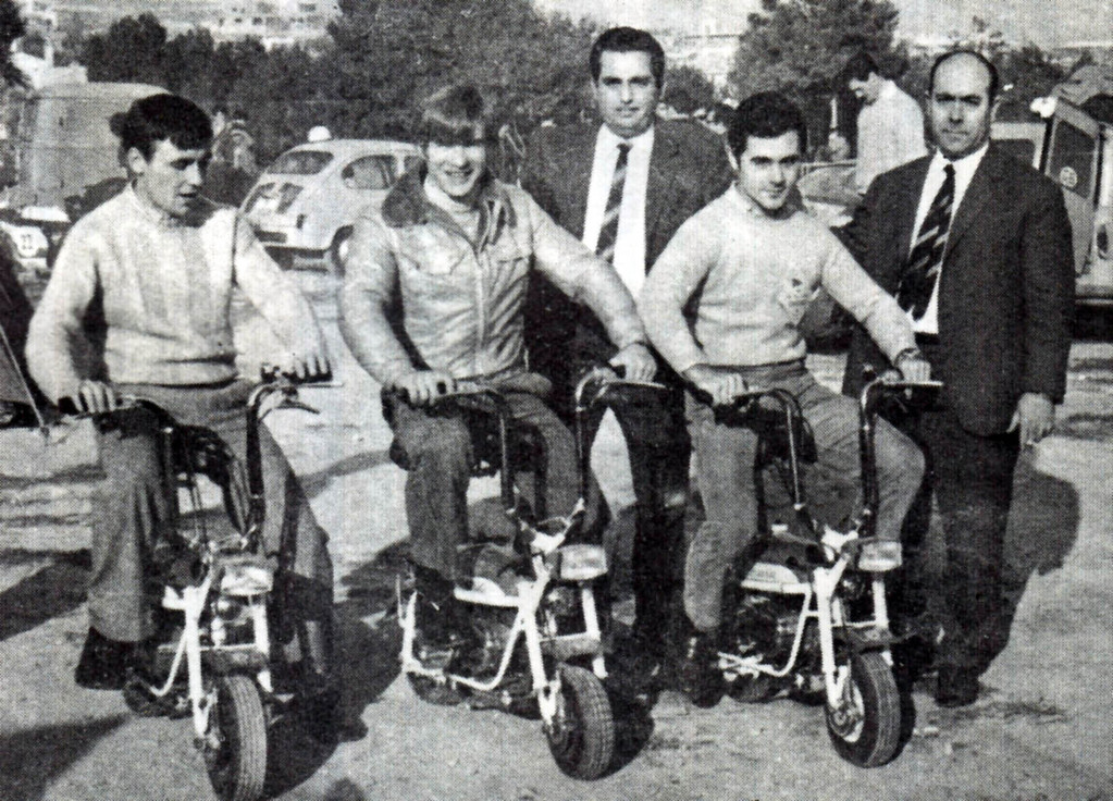 Ángel Nieto (Derbi), Santiago Herreros (OSSA) y Salvador Canellas (Bultaco)