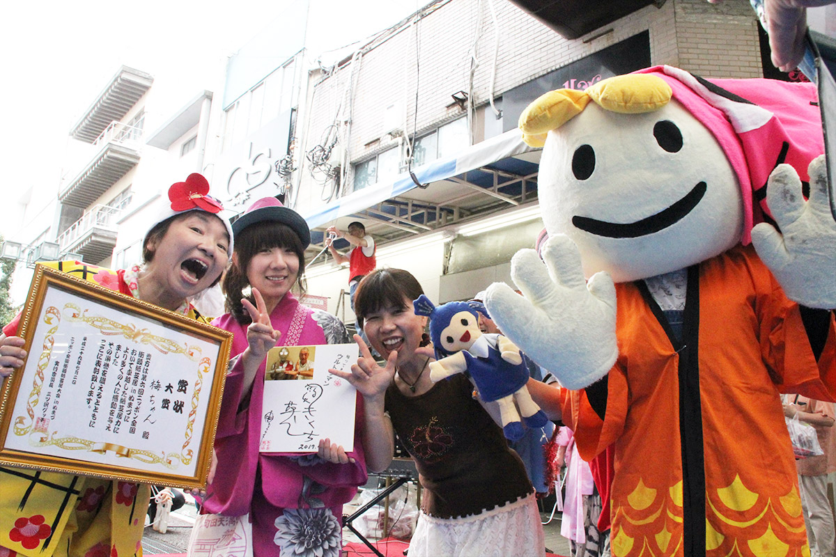 大手町会場MC：きみちゃんと梅ちゃんとさるびあ亭かーこ＆沼津こいのぼりフェスティバル公式キャラクター「鯉のぼる」
